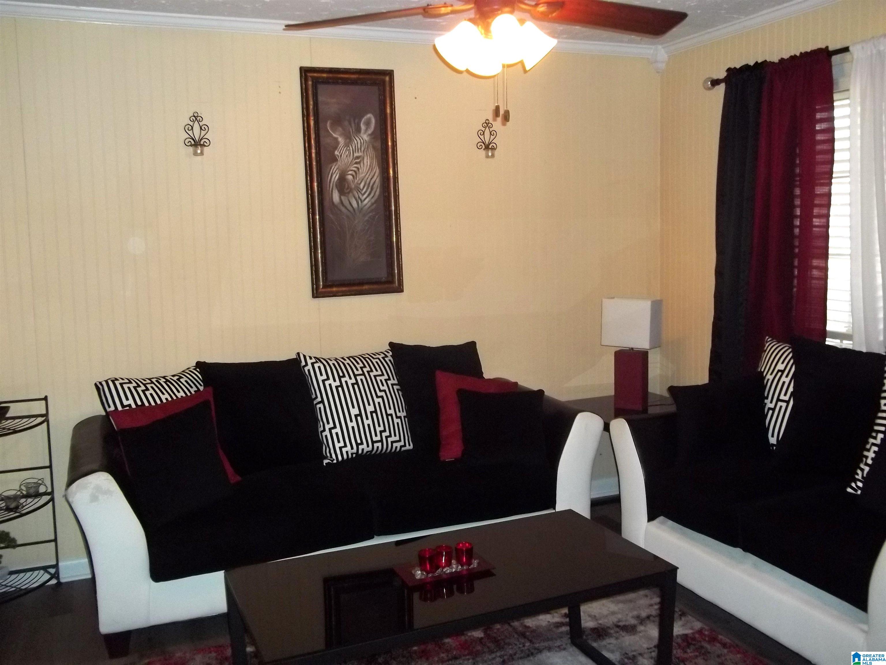 2916 Valley View Circle Adamsville, AL 35005 - Photo 3 of 17