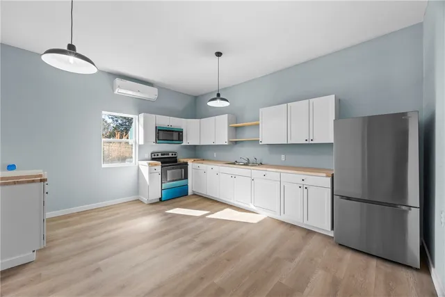 $289,900 | 114 Anderson Avenue, Westminster, SC 29693