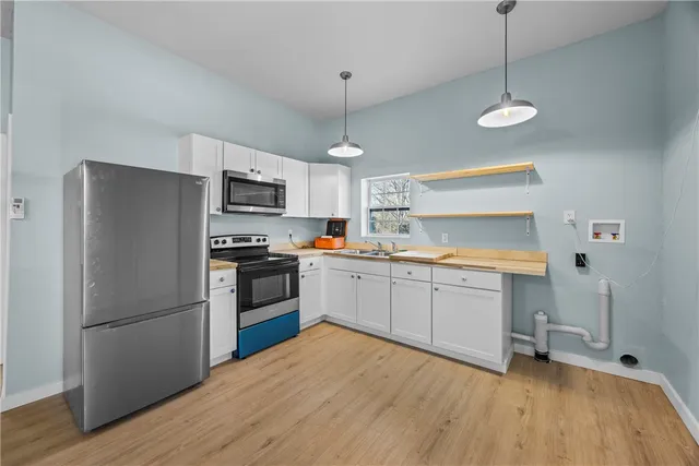 $289,900 | 114 Anderson Avenue, Westminster, SC 29693