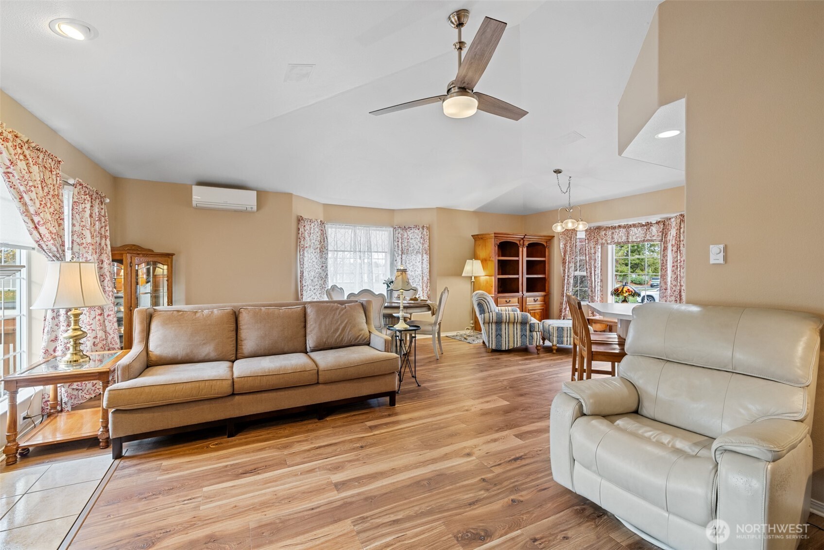 1023 North Littlejohn Way Sequim, WA 98382 - Photo 4 of 40