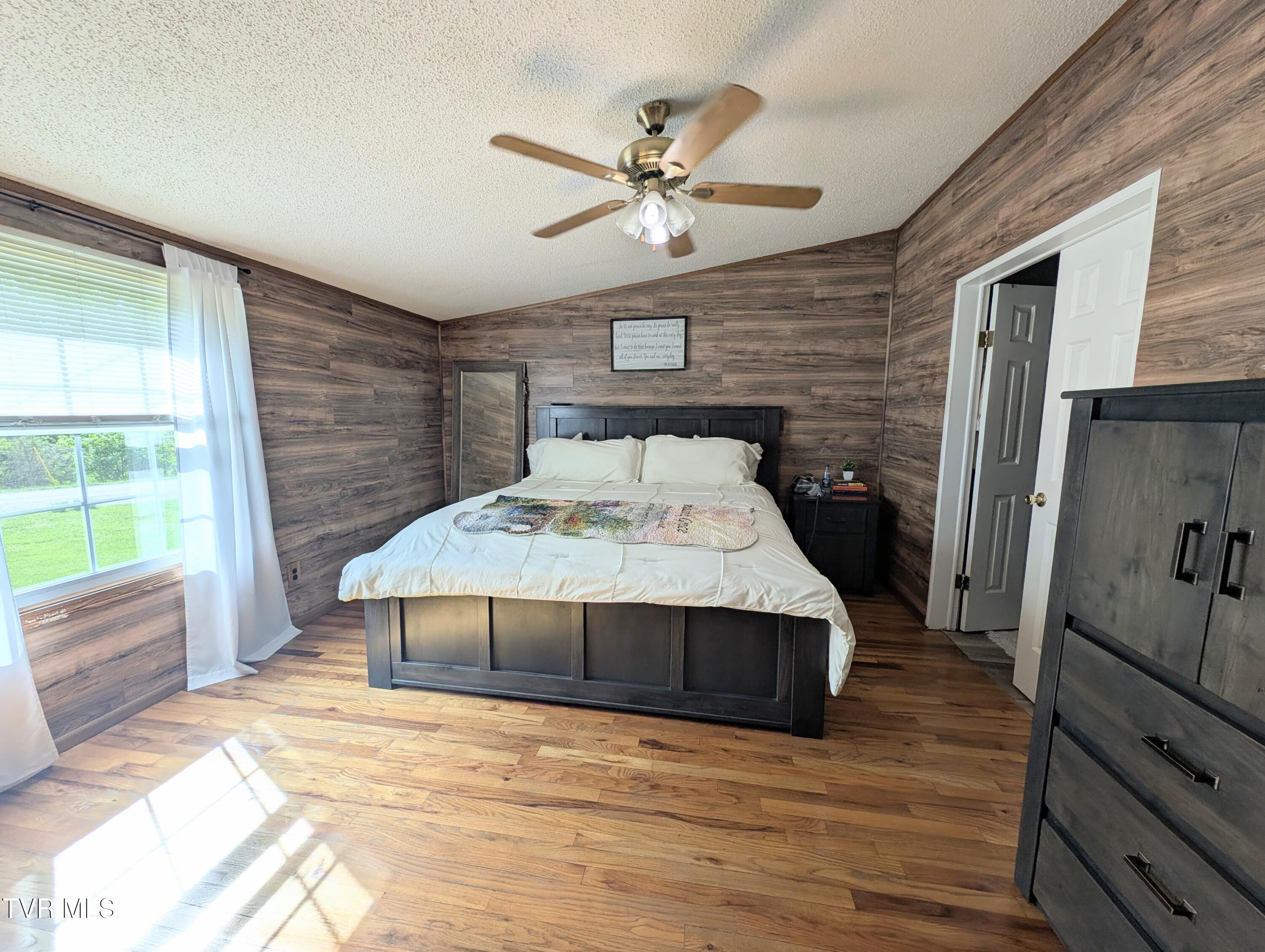 1910 DC Caney Ridge Road Clintwood, VA 24228 - Photo 34 of 39 1000021448