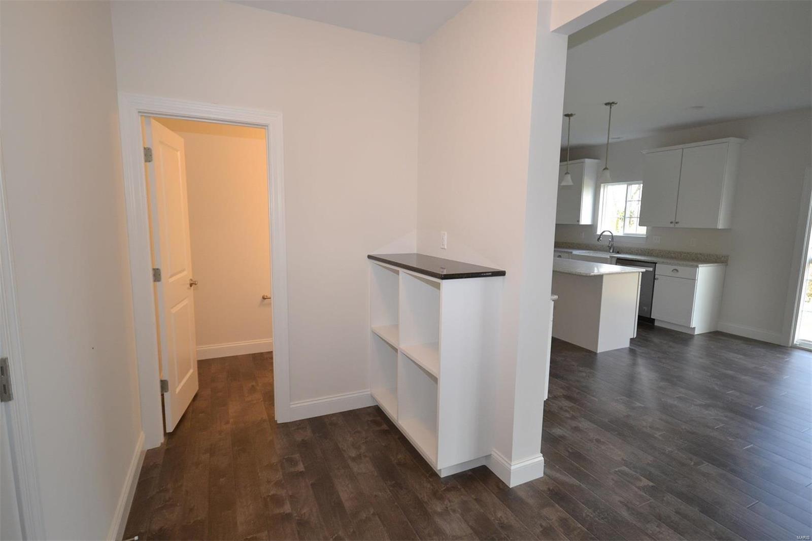5933 Hawkins Ridge Court St. Louis, MO 63129 - Photo 13 of 33 Gallery Image 13