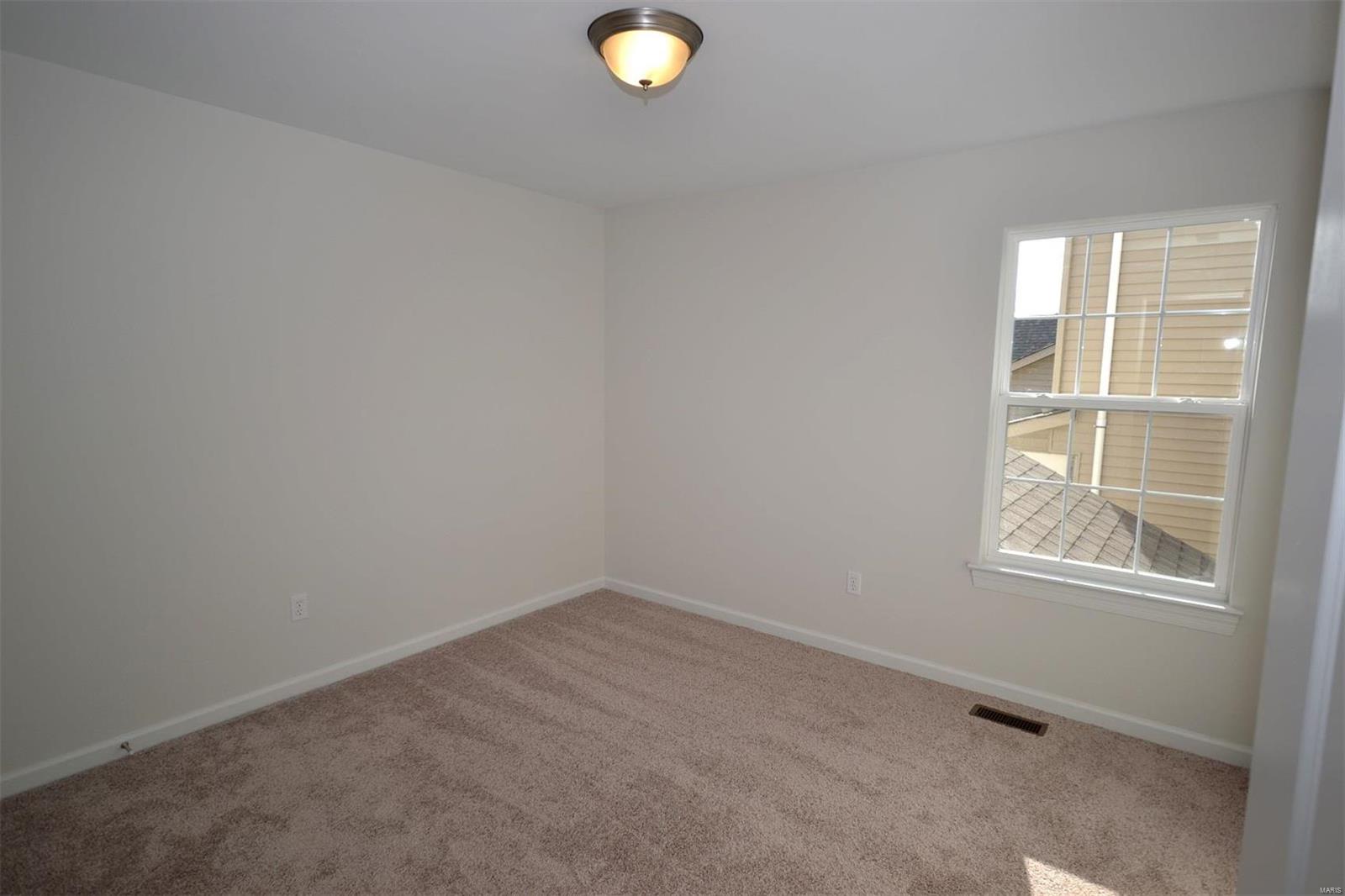 5933 Hawkins Ridge Court St. Louis, MO 63129 - Photo 22 of 33 Gallery Image 22