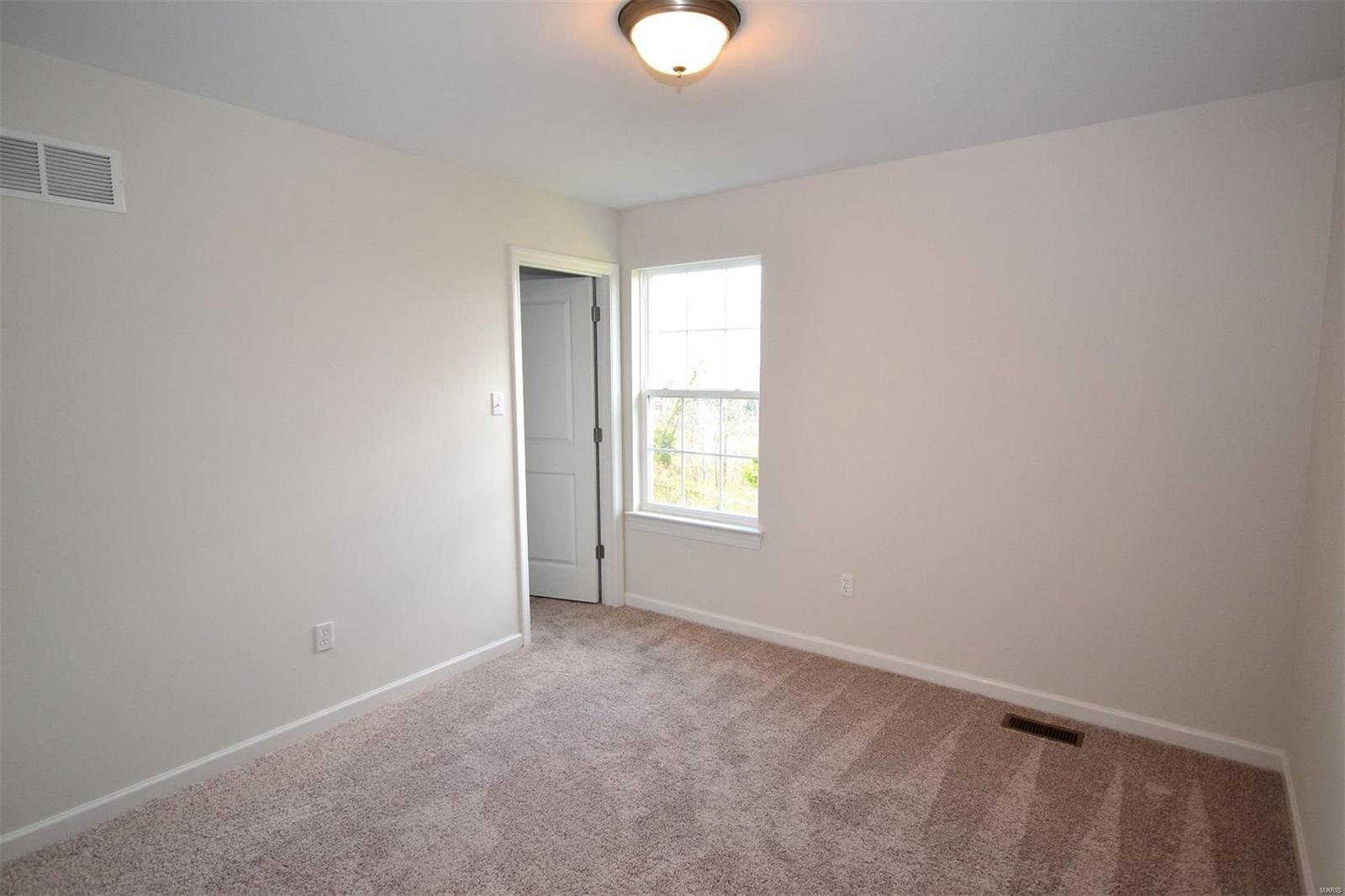 5933 Hawkins Ridge Court St. Louis, MO 63129 - Photo 24 of 33 Gallery Image 24