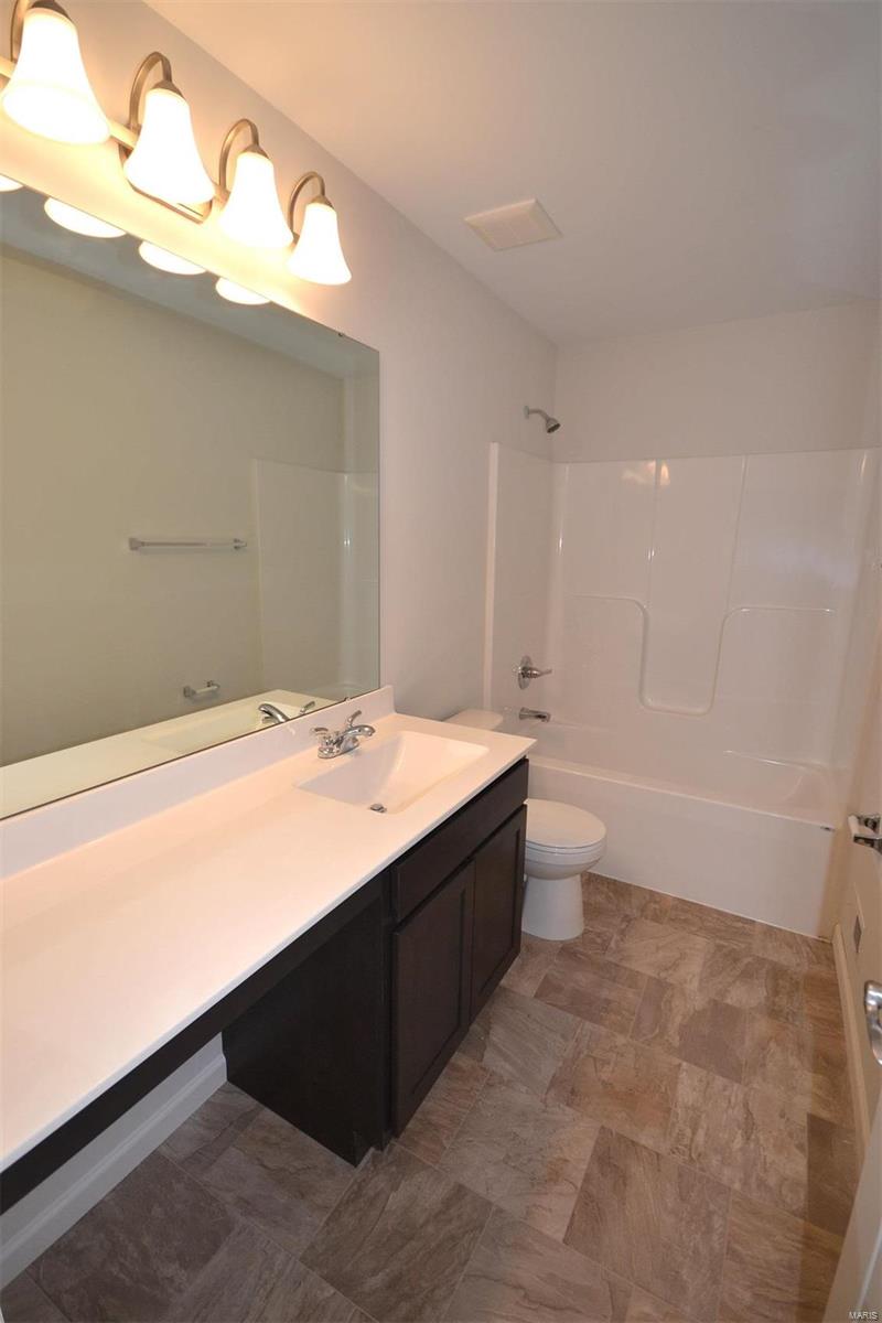 5933 Hawkins Ridge Court St. Louis, MO 63129 - Photo 25 of 33 Gallery Image 25