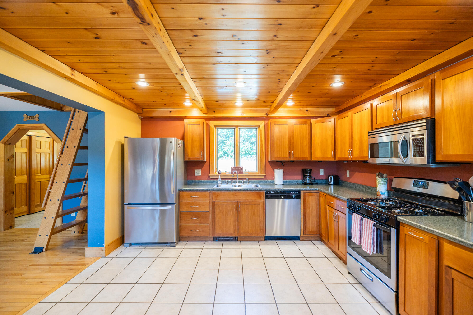 159 Keystone Drive Newry, ME 04261 - Photo 15 of 34 6I3A1063-HDR