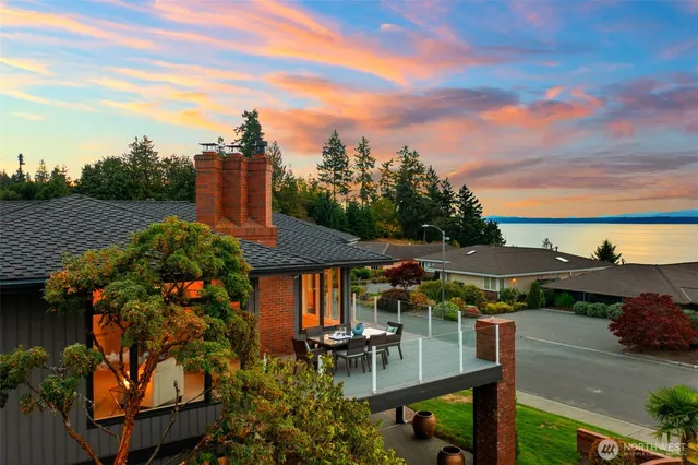 $2,250,000 | 13813 68th Avenue West, Edmonds, WA 98026
