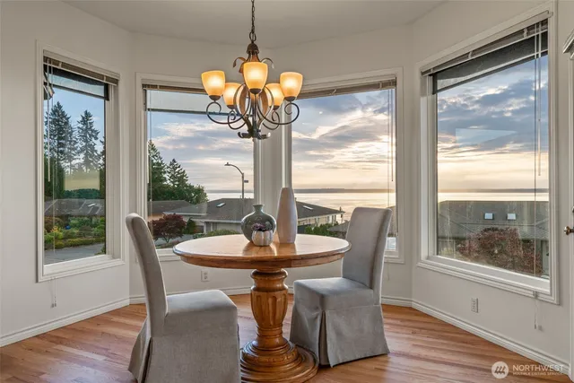 $2,250,000 | 13813 68th Avenue West, Edmonds, WA 98026