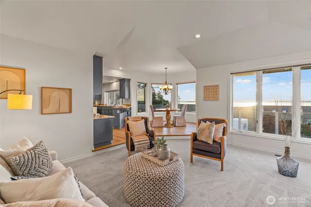 $2,250,000 | 13813 68th Avenue West, Edmonds, WA 98026