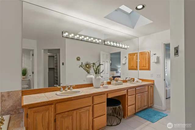 $2,250,000 | 13813 68th Avenue West, Edmonds, WA 98026