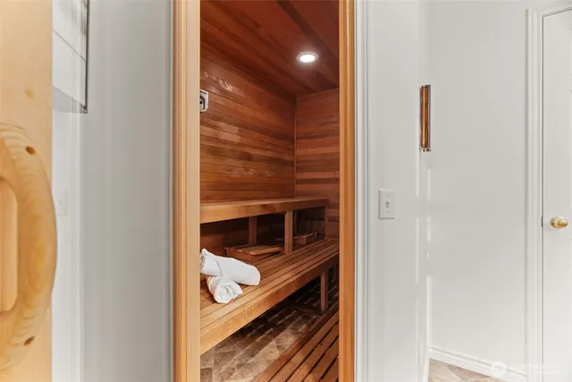 $2,250,000 | 13813 68th Avenue West, Edmonds, WA 98026