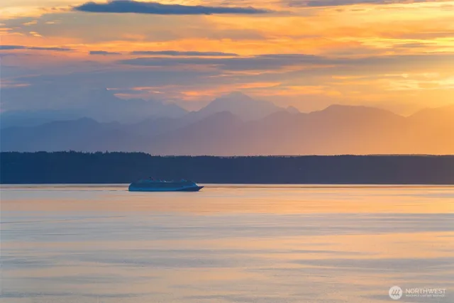 $2,250,000 | 13813 68th Avenue West, Edmonds, WA 98026