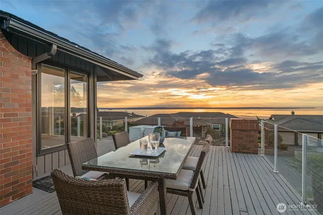 $2,250,000 | 13813 68th Avenue West, Edmonds, WA 98026