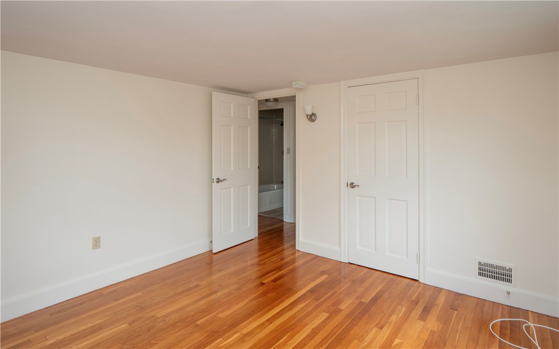 78 Phelps Road, Unit A Middletown, RI 02842 - Photo 19 of 29