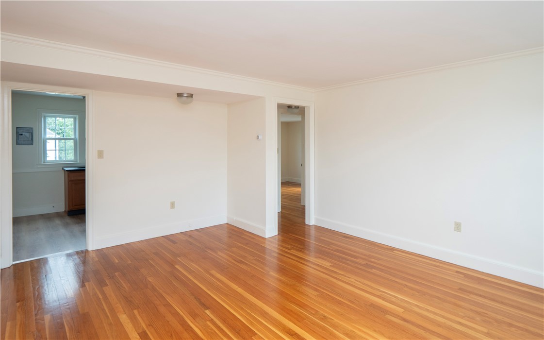 78 Phelps Road, Unit A Middletown, RI 02842 - Photo 2 of 29