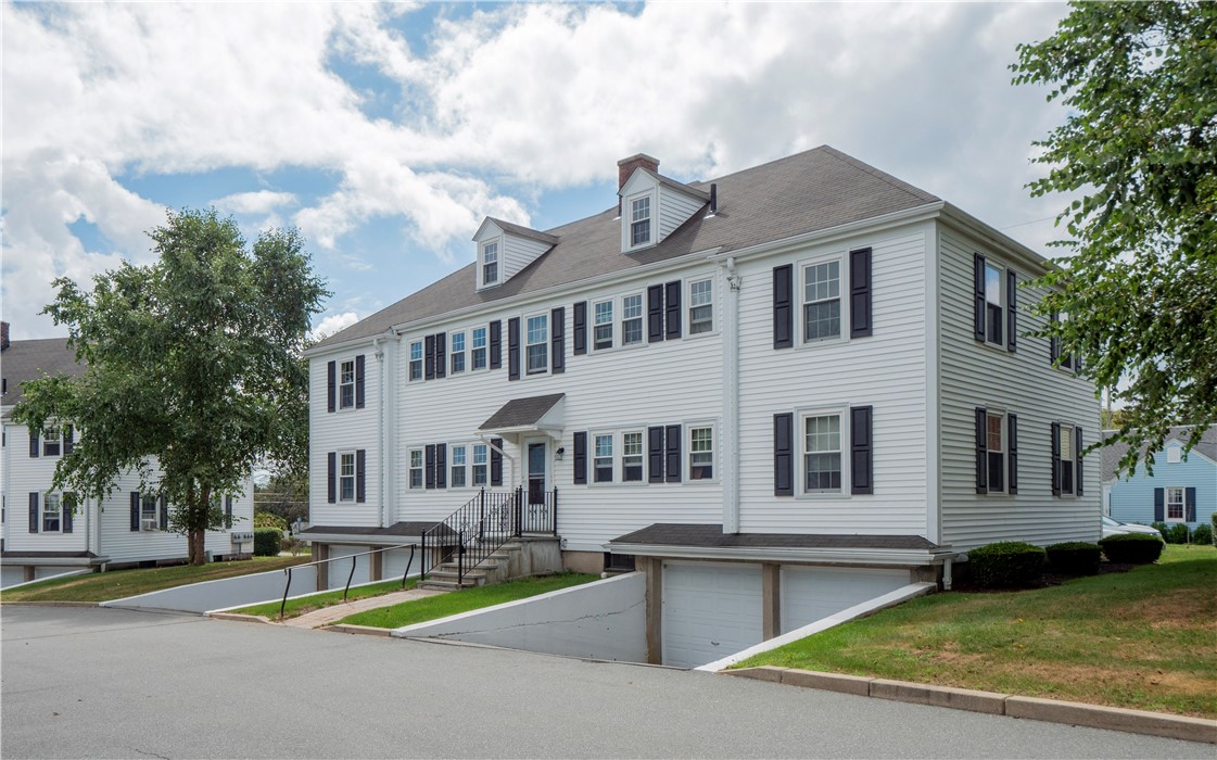 78 Phelps Road, Unit A Middletown, RI 02842 - Photo 28 of 29
