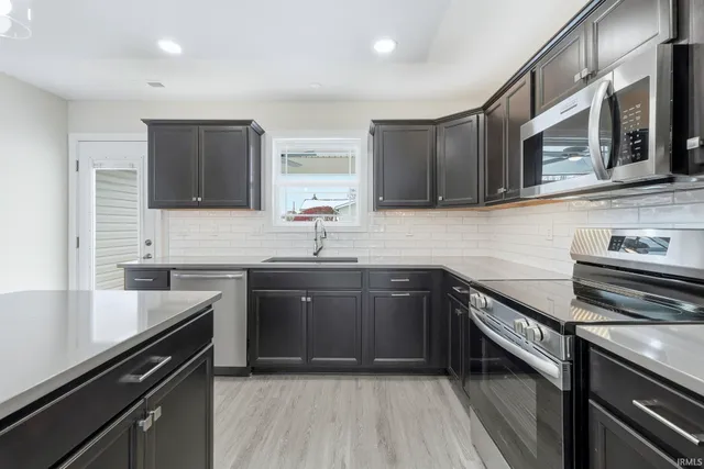 $329,900 | 114 North Plank Street, Rossville, IN 46065