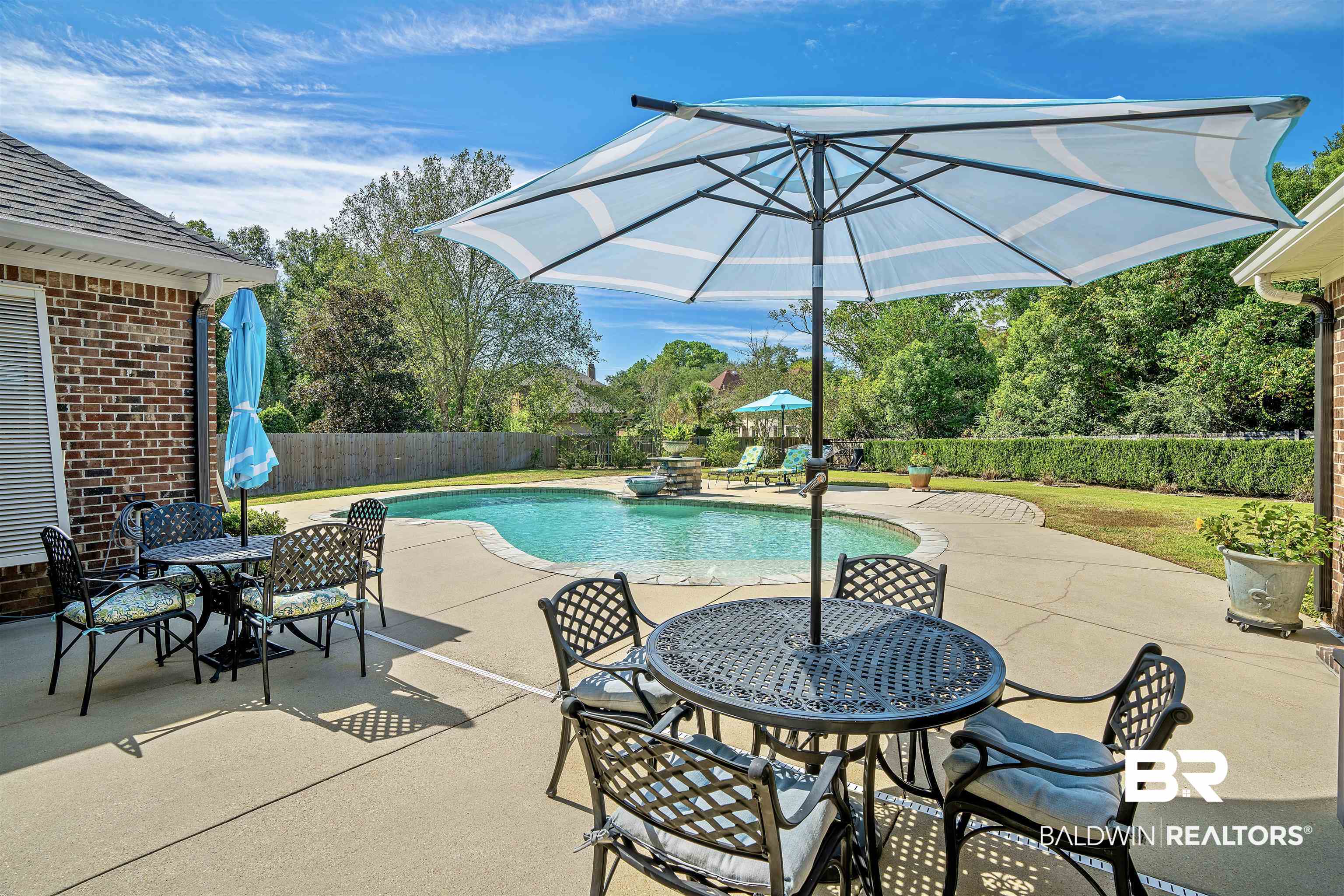 112 Pinnacle Court Fairhope, AL 36532 - Photo 34 of 44 Back Yard & Pool