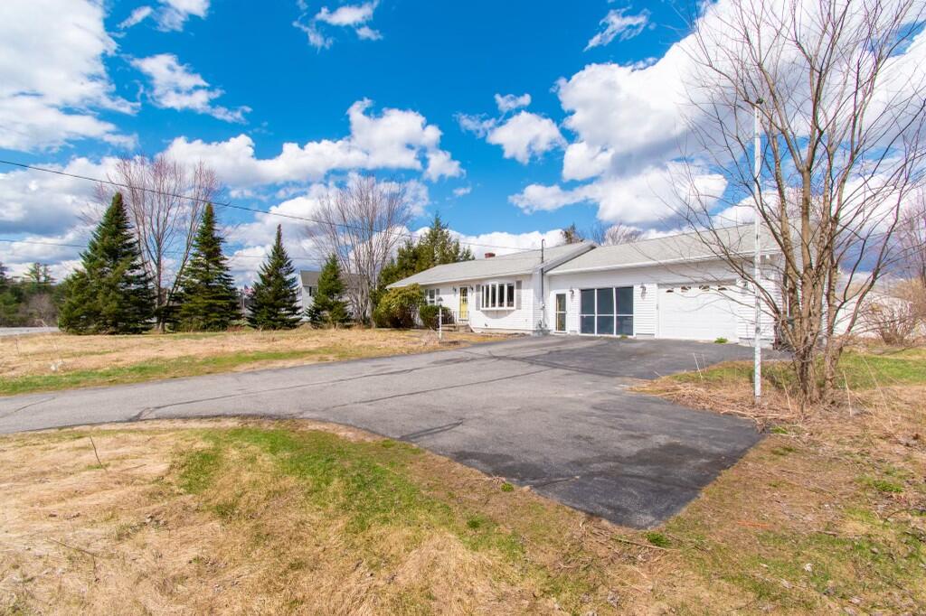 223 New County Road Saco, ME 04072 - Photo 2 of 32 PWM_0280