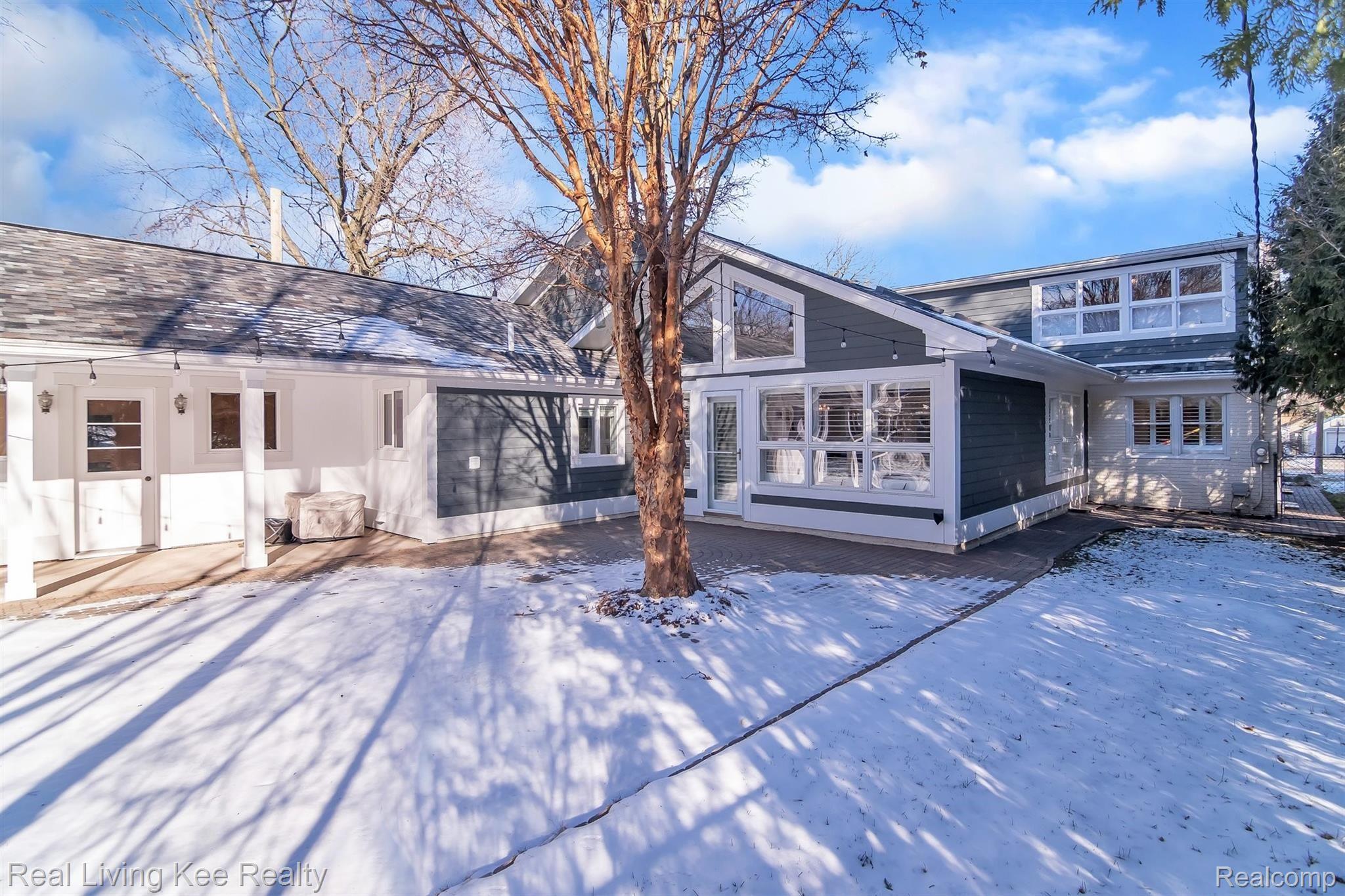 801 Ludlow Avenue Rochester, MI 48307 - Photo 35 of 36 51-801 Ludlow Ave -51.jpg