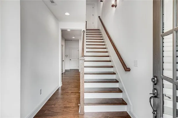 $3,990 | 6562 Beacon Drive, Atlanta, GA 30328