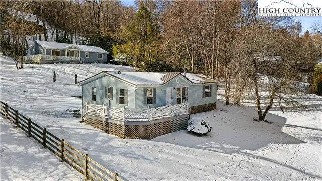 $279,900 | 111 Oxford Lane, Blowing Rock, NC 28605