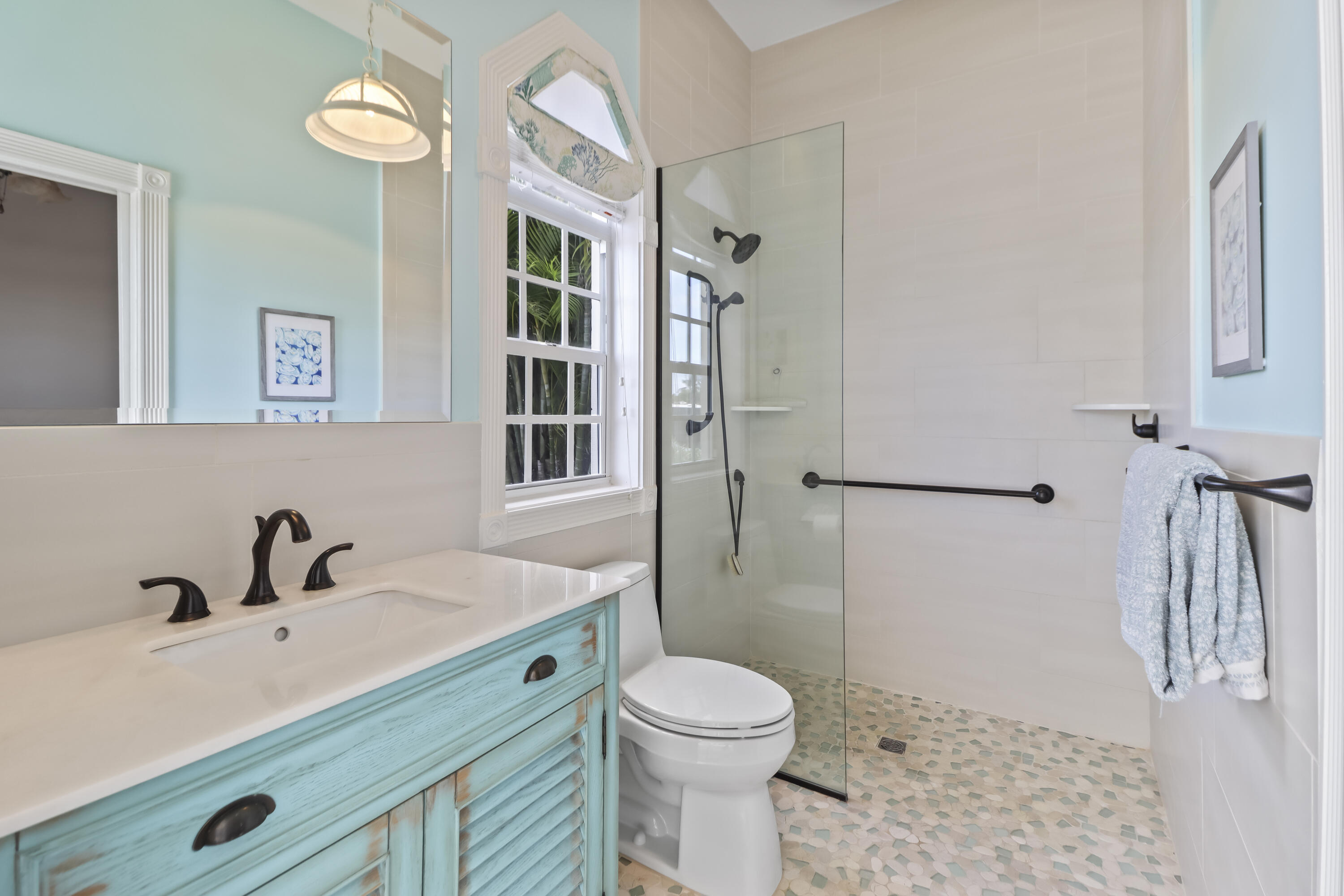 820 12th Street Key Colony Beach, FL 33051 - Photo 24 of 55 Bath