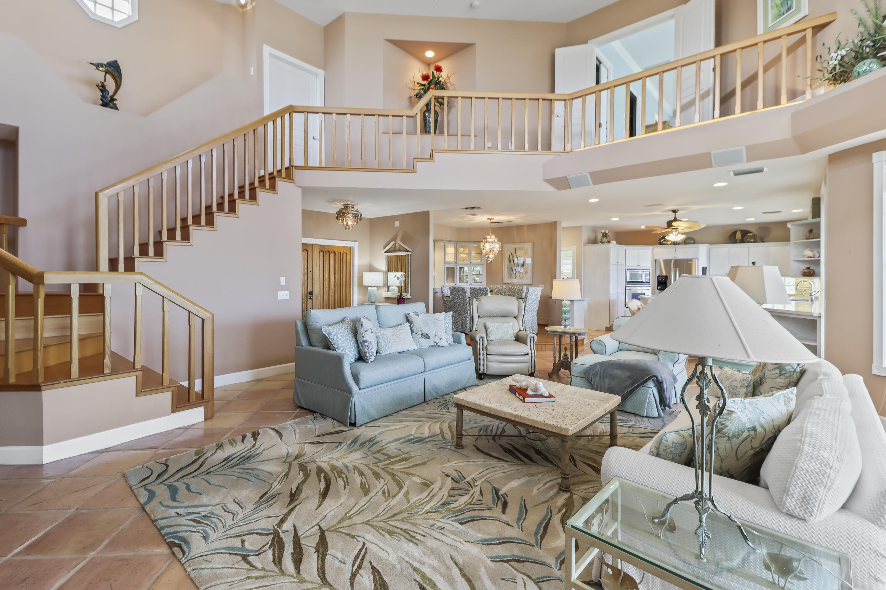 820 12th Street Key Colony Beach, FL 33051 - Photo 29 of 55 Living Space