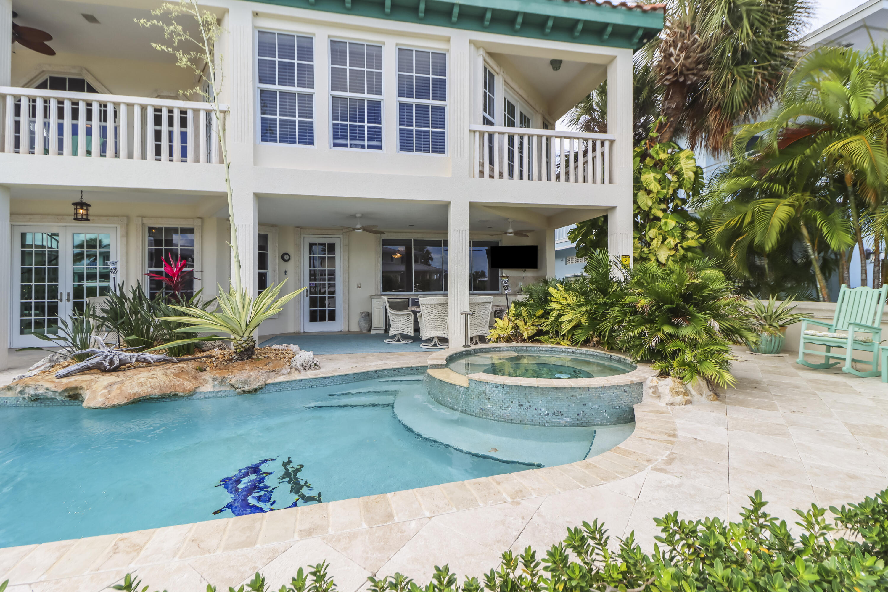 820 12th Street Key Colony Beach, FL 33051 - Photo 41 of 55 40 Pool