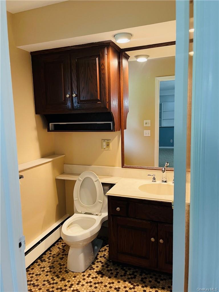 55 Montebello Road Montebello, NY 10901 - Photo 26 of 31 Full lower full level bath