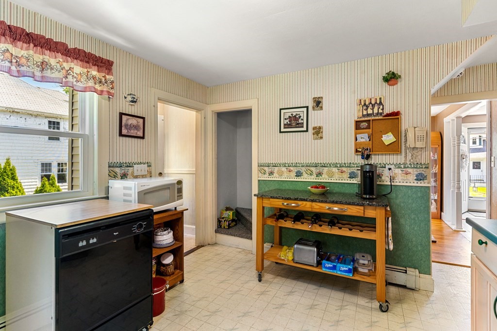 7 Varney Street Worcester, MA 01605 - Photo 19 of 42 Gallery Image 19