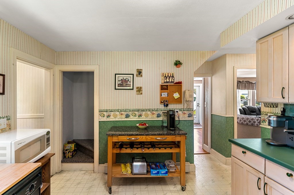 7 Varney Street Worcester, MA 01605 - Photo 21 of 42 Gallery Image 21