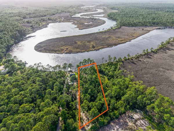 $189,000 | 150 New River Lane, Carrabelle, FL 32322