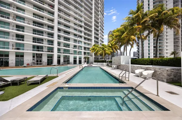 $3,700 | 90 Southwest 3rd Street, Unit 2602, Miami, FL 33130