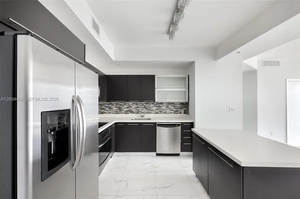 $3,700 | 90 Southwest 3rd Street, Unit 2602, Miami, FL 33130