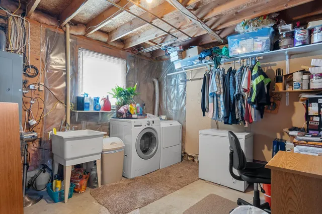 $209,900 | 1505 Westmore Avenue, Wahpeton, ND 58075