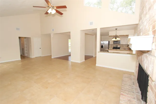 $2,200 | 2731 Colony Drive, Sugar Land, TX 77479