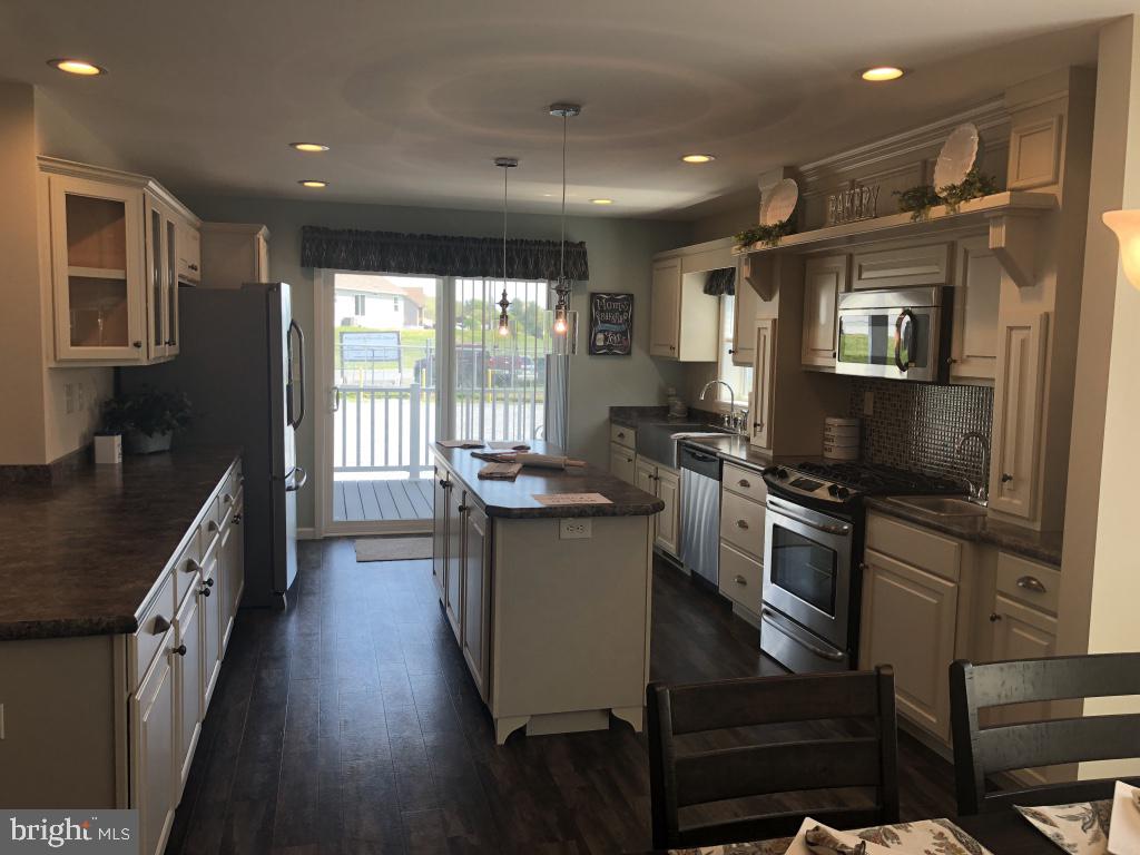 268 Hickory Drive Doylestown, PA 18901 - Photo 7 of 7