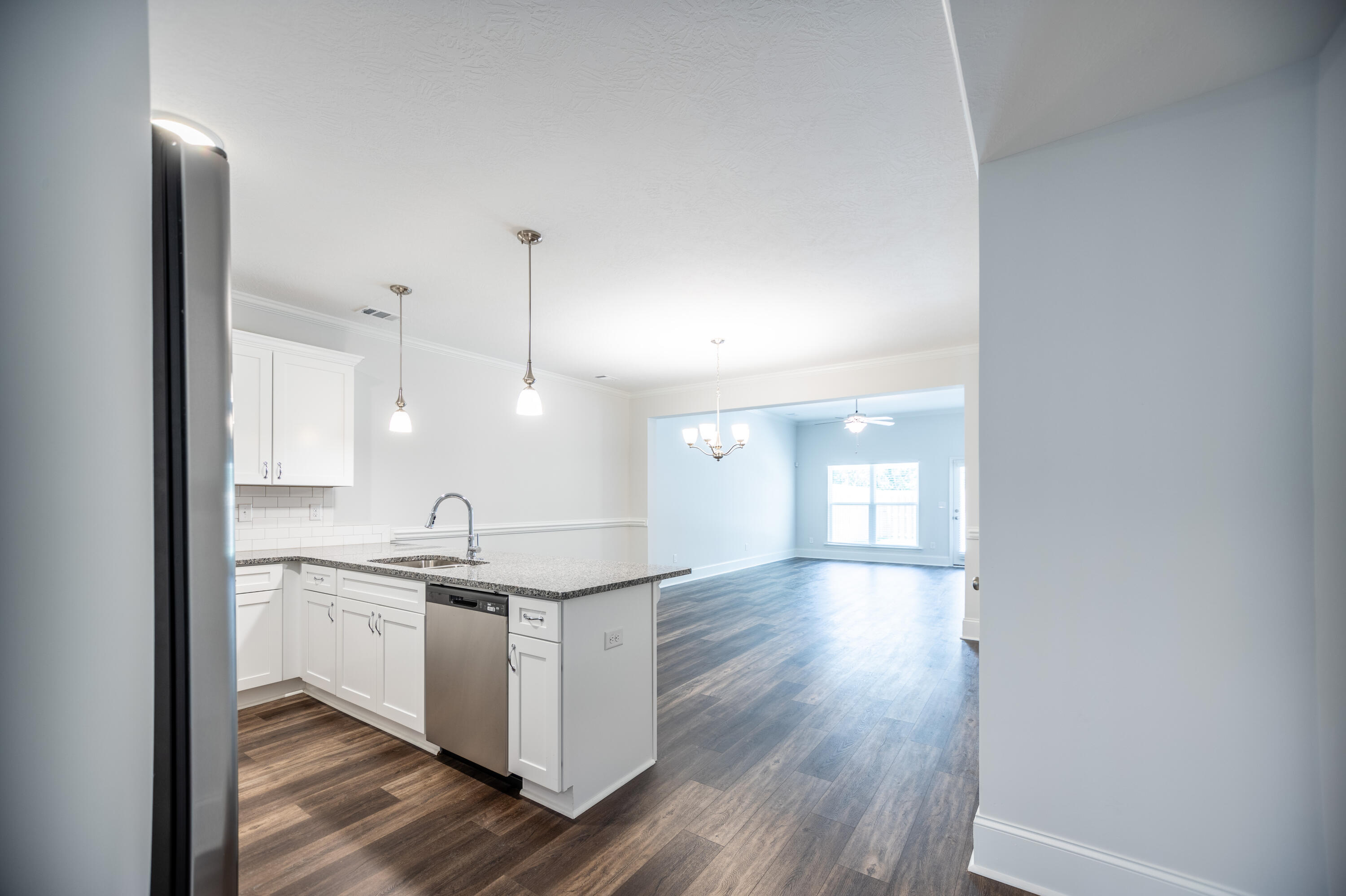 7172 Paisley Circle Graniteville, SC 29829 - Photo 6 of 35 Dining Kitchen