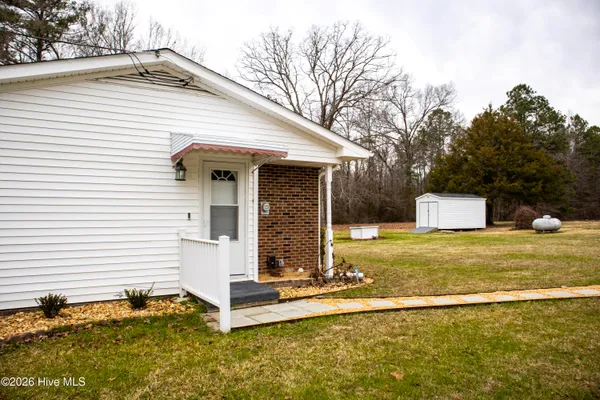 $1,250 | Undisclosed Address, Hollister, NC 27844