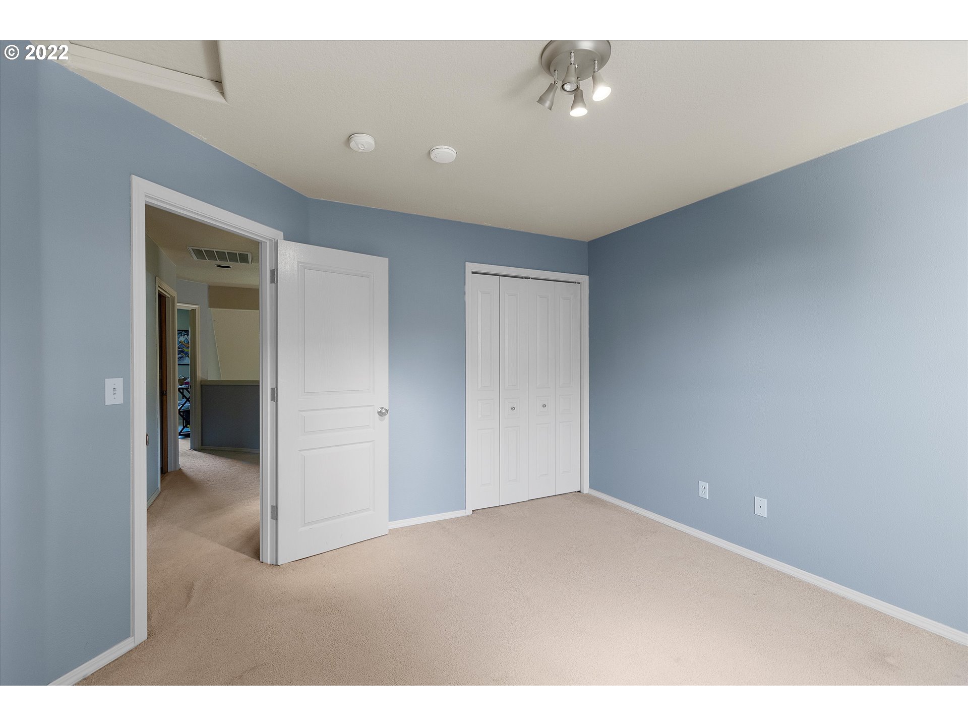 40310 Dubarko Road Sandy, OR 97055 - Photo 20 of 23 a view of an empty room