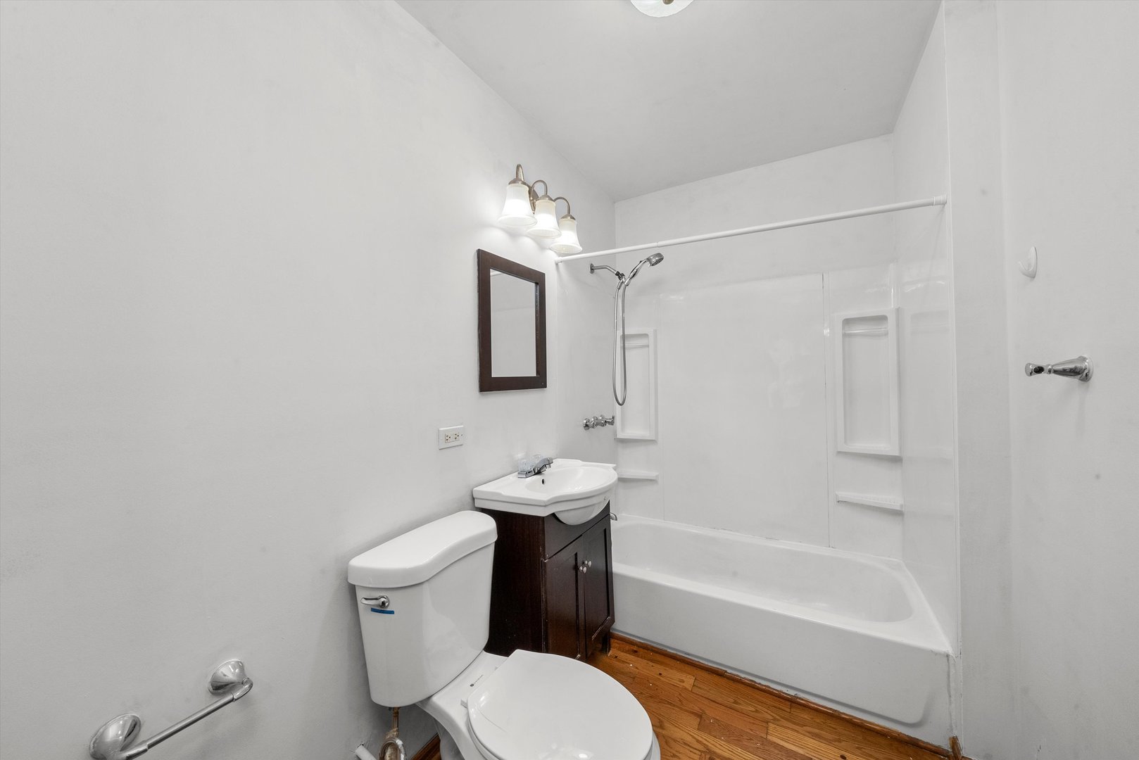 14449 Springfield Avenue Midlothian, IL 60445 - Photo 13 of 28 Gallery Image 13