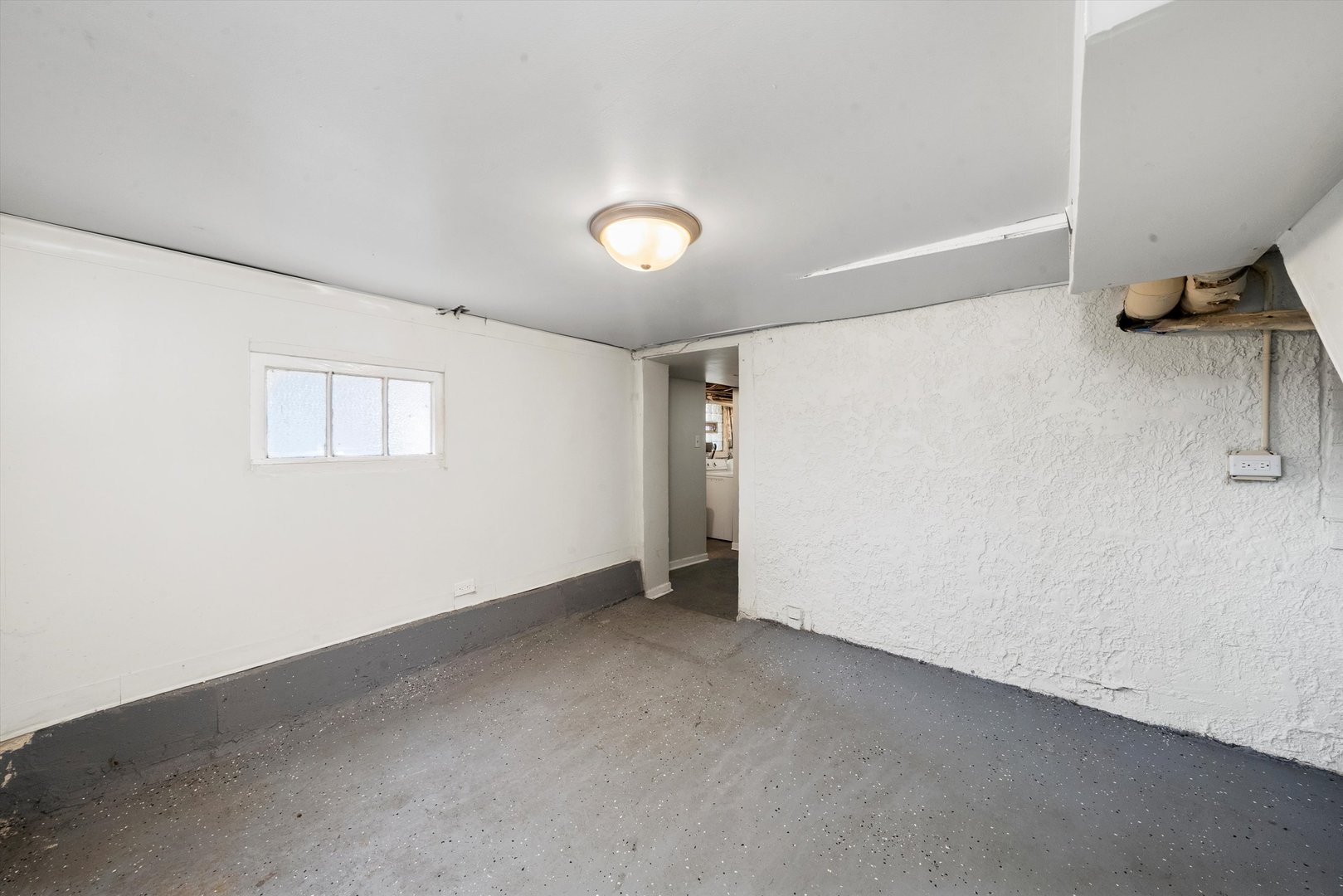 14449 Springfield Avenue Midlothian, IL 60445 - Photo 15 of 28 Gallery Image 15