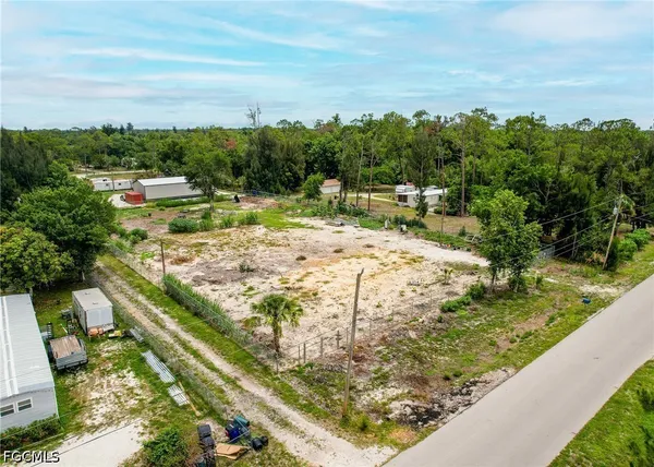 $139,900 | 7979 Bogart Drive, North Fort Myers, FL 33917
