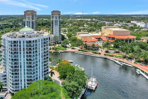 $475,000 | 401 Southwest 4th Avenue, Unit 203, Fort Lauderdale, FL 33315