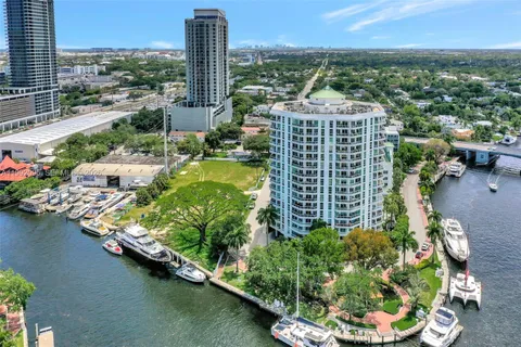 $475,000 | 401 Southwest 4th Avenue, Unit 203, Fort Lauderdale, FL 33315