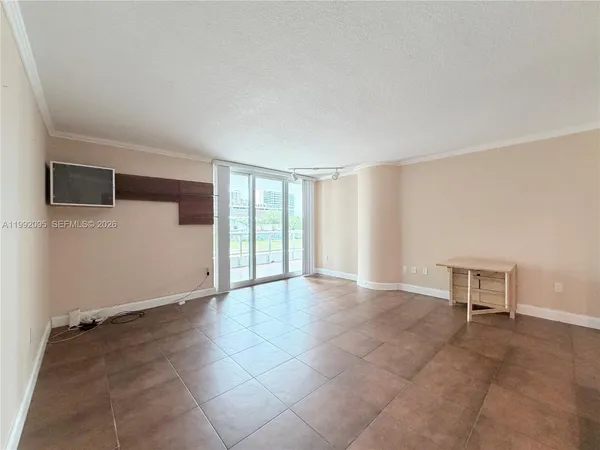 $475,000 | 401 Southwest 4th Avenue, Unit 203, Fort Lauderdale, FL 33315