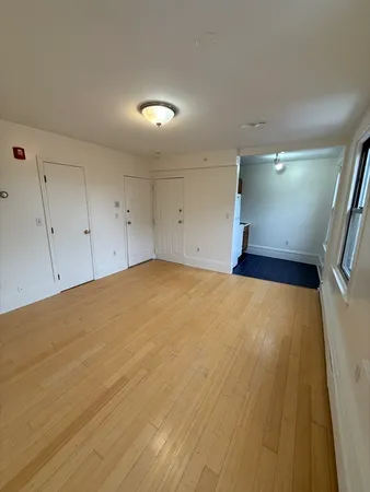 $2,400 | 4 Milford Street, Unit 302, Boston, MA 02118