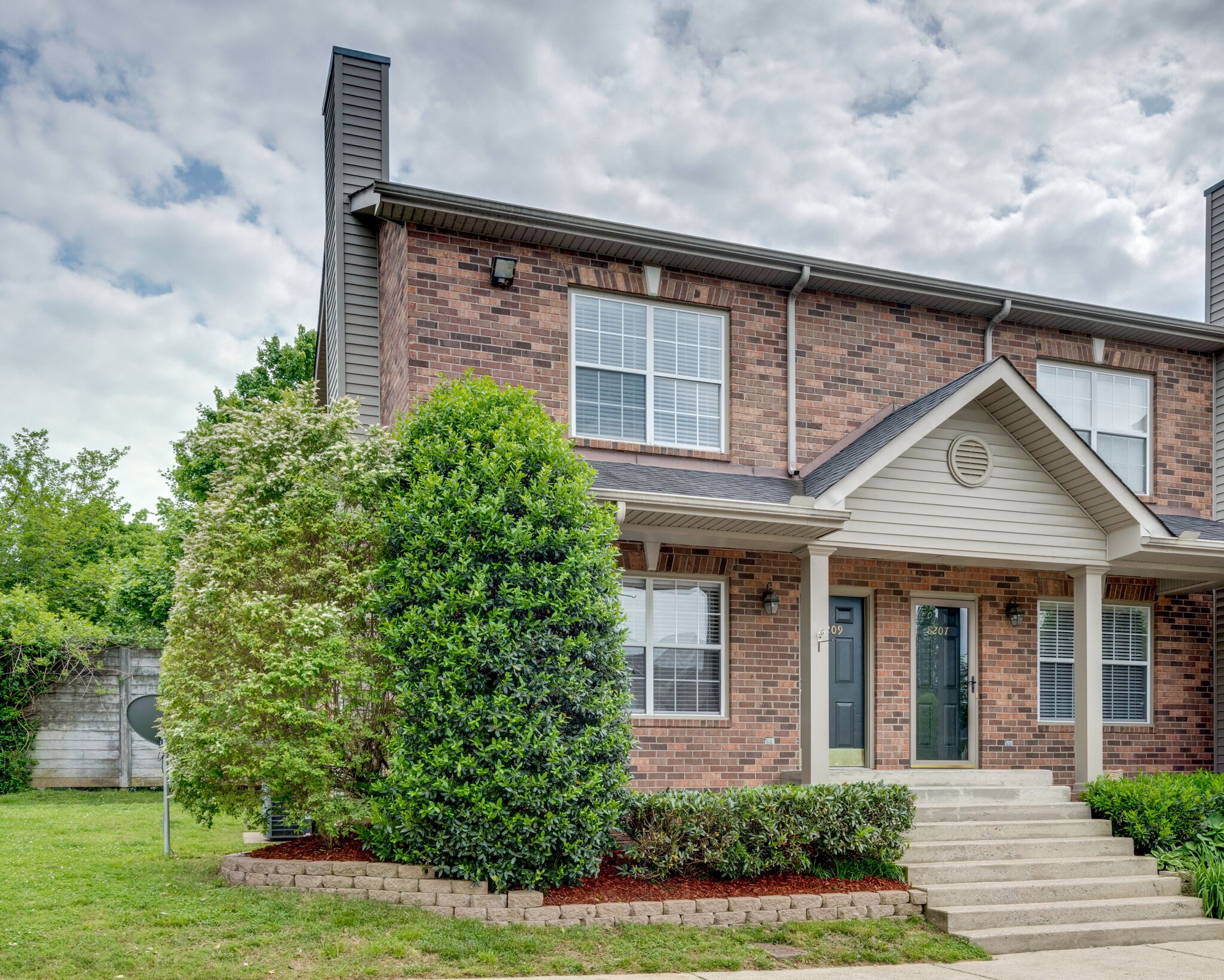 8209 Coley Davis Road Nashville, TN 37221 - Photo 3 of 27 Gallery Image 3