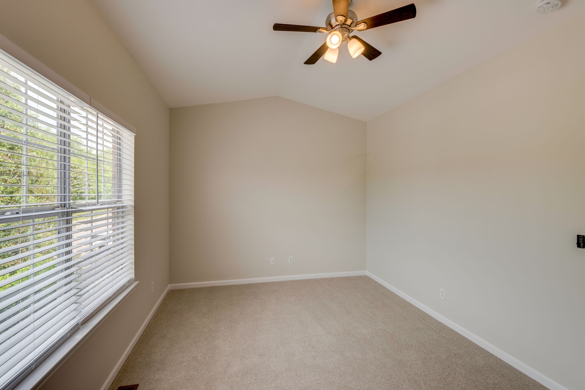 8209 Coley Davis Road Nashville, TN 37221 - Photo 23 of 27 Gallery Image 23